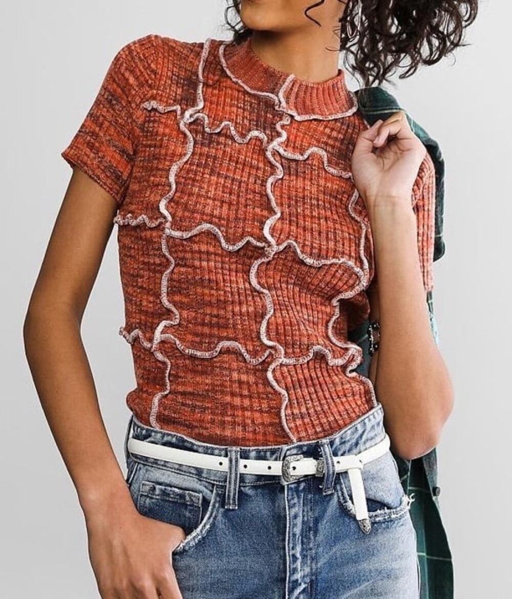 Gilded Intent Multitone Knit Sweater - Cozy & Stylish